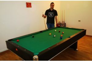 Video Daniele Corrieri campione italiano pool gioca su biliardo ZEUS