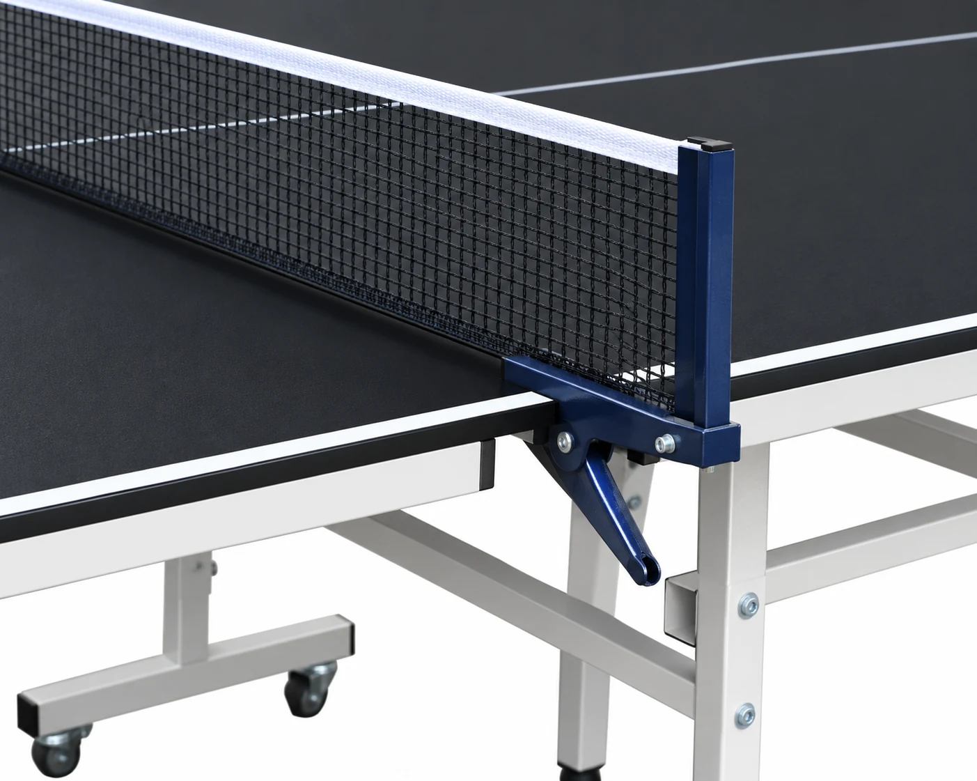 Ping Pong Black Ranking da Interno — Il campo da vicino